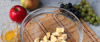 Пошаговый рецепт с фото Фруктовый салат с малиной, ананасом и черной смородиной